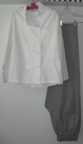 BRAND NEW AND NEVER BEEN WORN Chef&#039;s Uniform-Jacket and Pants! Perfect!