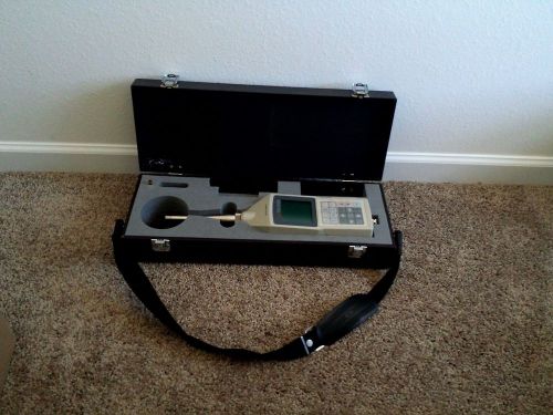 USA SELLER Ono Sokki Precision Integrating Sound Level Meter LA-500 w/ hard case