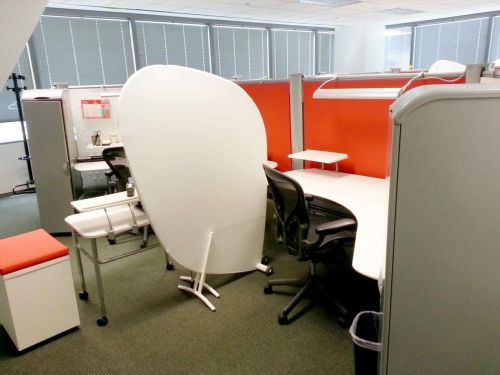 Must sellCheap Herman Miller Resolve cubicle pods. 40 available