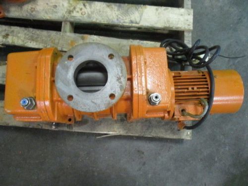 Alcatel m1v 350 vacuum pump w/.75hp kw ac motor#621107d type-m1v350 sn-596b used for sale