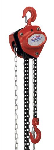 CB1000 Sealey Chain Block 1tonne 2.5mtr [Lifting] Chain Blocks Lifting Tackle
