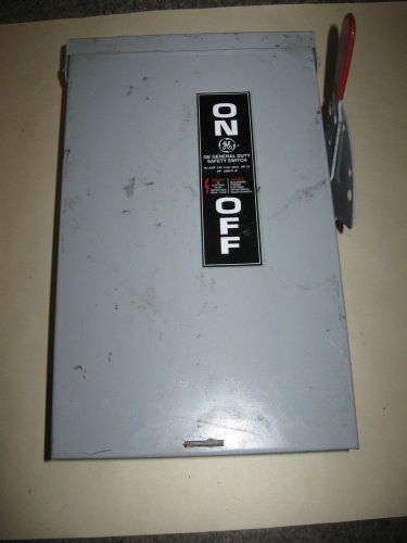 GE TG4322R Disconnect Safety Switch 60A / 240V AC / 266211-B / 15 HP  *