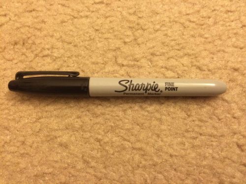 Sharpie Black Fine Point Permanent Marker Pen