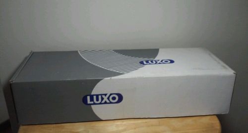 Luxo 16704 Ergolite panel mount task work light office light fluorescent