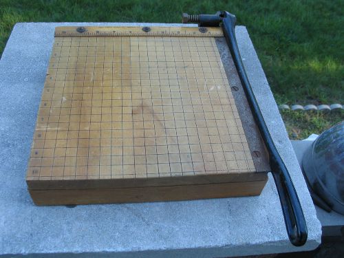 Vintage INGENTO No. 3 Guillotine Paper Cutter IDEAL School Supply CO Chicago IL