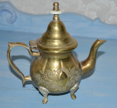Small Brass Tea Pot Footed from Maroc
