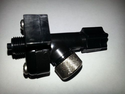 R500-1/4 Miniature In-Line Food Service Filter and Shut Off Valve