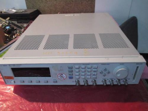 HP Agilent 81110A Pulse/Pattern Generator 165/330MHz with option UN2