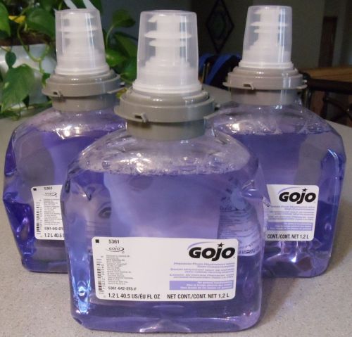 Gojo Premium Foam Handwash Refills w/ skin conditioners  40.5oz - LOT of 3