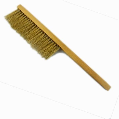 New 1pcs High Quality Bristles Bee Hive Brush Wooden Handle Beekeepers Tool
