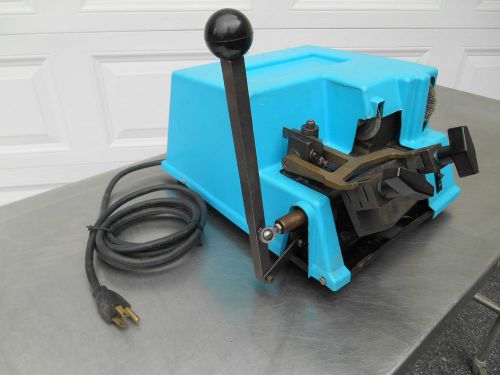 KEY MACHINE CUTTER WHEEL AND ELECTRIC MOTOR All WOKING
