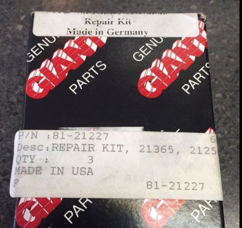 New from landa Giant repair kit part # 81-21227    8.722-172.0