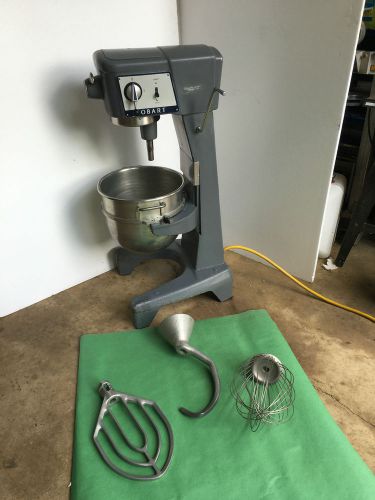 Hobart mixer d300 qt 30 dough mixer bakery donut cupcake video test single phase for sale