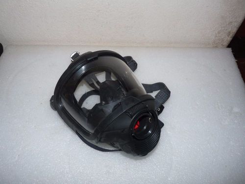 DRAGER FPS 7000 SCBA FULL-FACE MASK SIZE MEDIUM W/ HUD DISPLAY