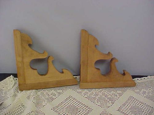 Victorian Wood Brackets Heart Motif Corner Trim Brackets Two 6-7/8&#034;x7&#034;x5/8&#034;