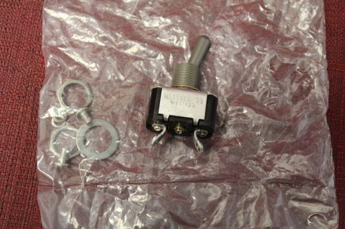Eaton 8801K22 Single Pole Lever seal Toggle Switch On-None-Off  New