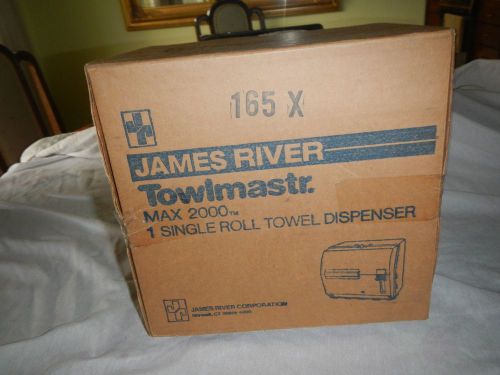 James River Single Roll Towel Dispenser - MAX2000 NEW IN BOX