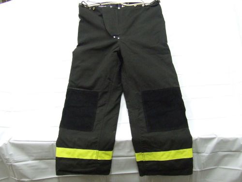 JANESVILLE FIRE FIGHTER RESCUE TURNOUT GEAR PANTS w/ LINER 44-32   004