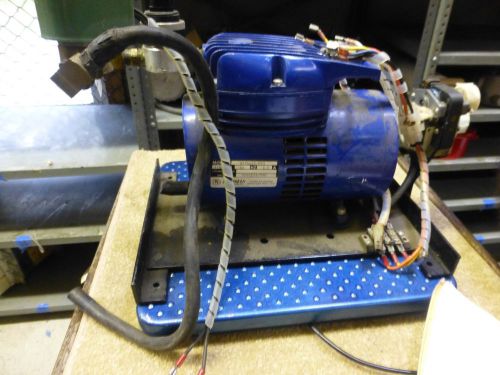 Thomas vacuum pump Model 917AA20-693 115v 60hz 3.5a