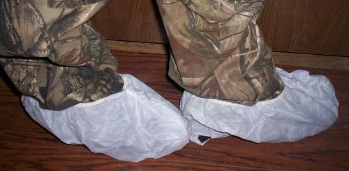 DUPONT ( 6 Pair ) Shoe &amp; Boot Covers / Slip Resistant / Large / White / 48 sold