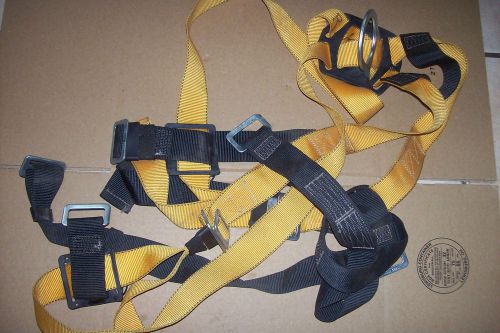 MILLER TITAN T4000 / UAK Safety HARNESS Fall Protection Non Stretch Universal