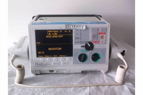 Zoll m series biphasic defib, pacing, 3 lead ecg, spo2, paddles, analyze battery for sale