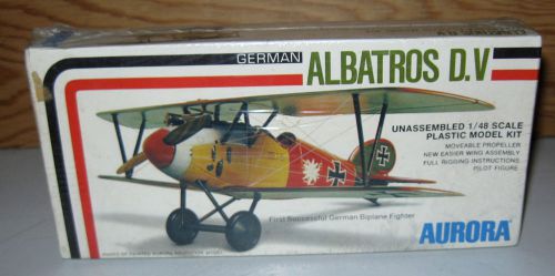 1976 Aurora World War I German Albatross D.V   1:48 Scale Model Kit# 752 Sealed