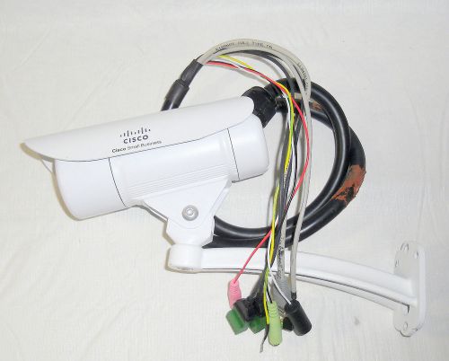 Cisco vc240 outdoor ip bullet camera w/ day/night poe audio i/o support vc240-k9 for sale