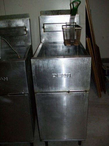 TWO Dean 40# Commercial Fryers SR142GPS Propane Gas