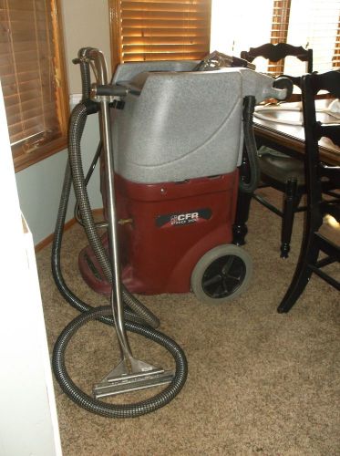 Carpet cleaner/cfr pro 200 extractor for sale