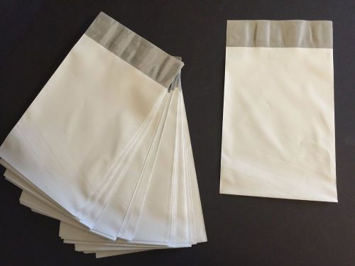 300 Tuff Shield White Self Sealing Poly Mailers Envelopes 5&#034;x 7&#034;