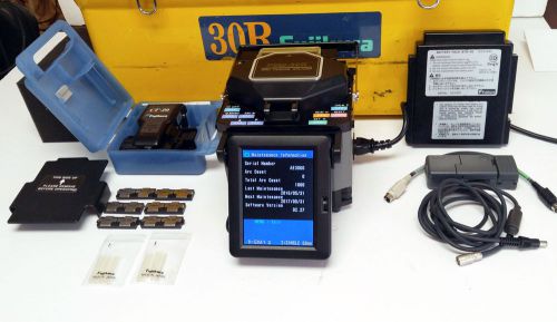 Fujikura fsm-30r arc fusion splicer  sn:3060 - total arc count 2114 - only $2899 for sale