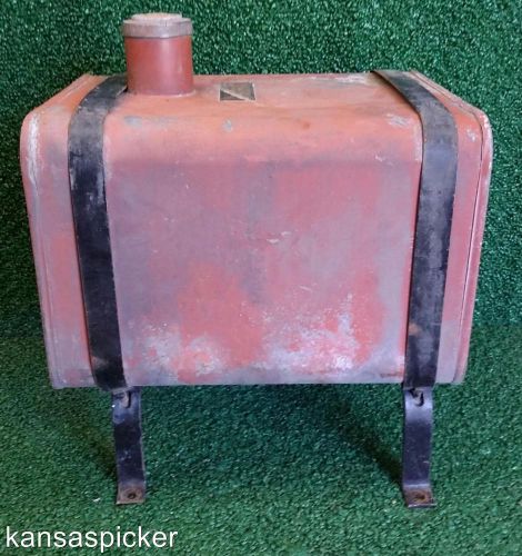 Wisconsin Engine Fuel Tank With Straps Would Custom Fit Other Gas Engines 5 Gal.