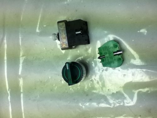 NEW AUTOMATION DIRECT GCX1252-120L SELECTOR SWITCH