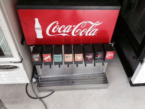 Coca Cola soda machine 8 Head Dispenser Complete Package With Rack &amp; Carbonator