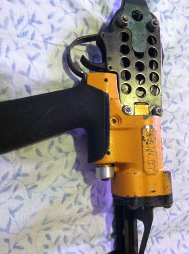 Stanley SC743 Pneumatic Hog Ring Gun