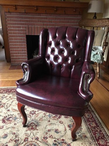 Queen Anne Side Chair 29&#034;x30&#034;x39-1/2&#034; Burgundy Faux Leather