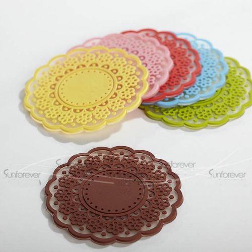 Fine Quality Silica Gel Lace Diameter 10cm Thermostability Foldable Placemat