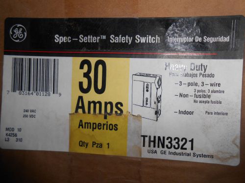 GENERAL ELECTRIC THN3321 SAFETY SWITCH 30 AMP 240 VOLT DISCONNECT
