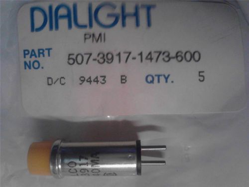 SINGLE 1 Dialight AMBER 507-3917-1473-600 Incandescent Light Lamp 28VDC NEW