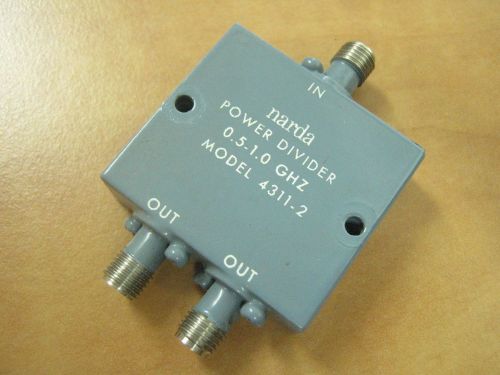 Narda 2-Way RF Power Divider 500-1000 MHz   4311-2  SMA