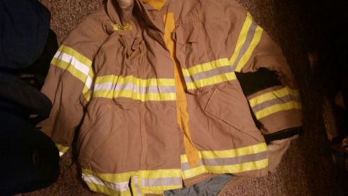 Morning pride turnout gear set...coat 56x34...pants 58x27....great condition for sale