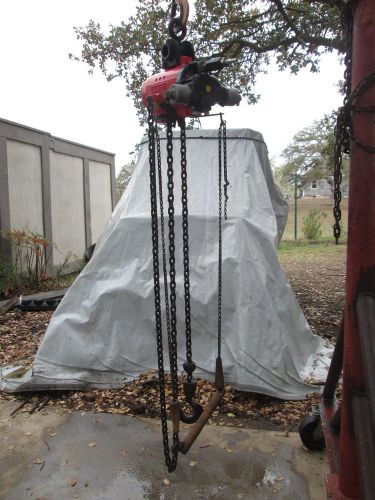 Aro  ingersoll rand 1/2 ton  air chain hoist for sale
