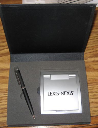 LEXIS NEXIS Boxed Pen, Calculator, Calendar Desk Set in original gift box