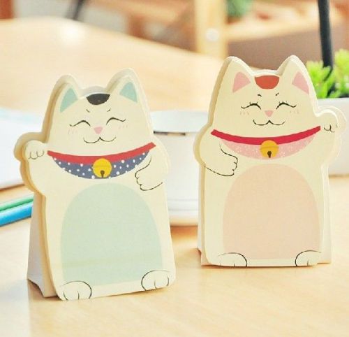 2 pcs Japan Lucky Cat Maneki Neko : Post-it Memo paper pad desktop sticky notes