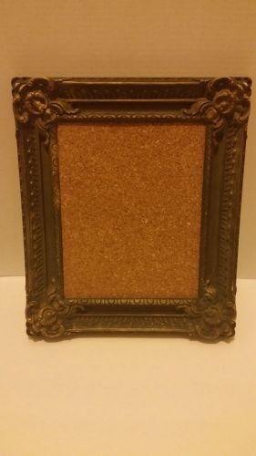 Pre-Owned Tack Board with Old Gold Tone Frame