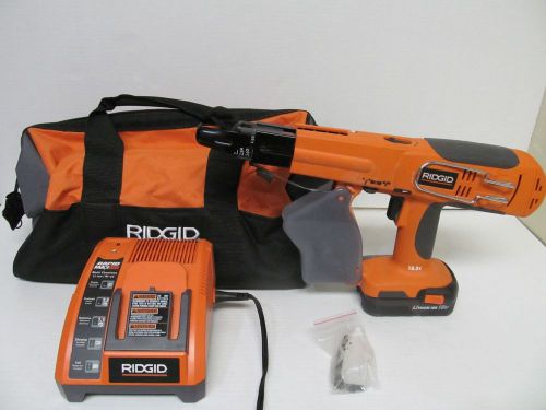 Ridgid R8660 Collated Screwdriver Screw Gun with Lithium Battery, Charger, &amp; Bag