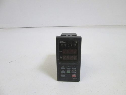 FUJI ELECTRIC TEMPERATURE CONTROLLER PXZ5-RBY1-4V *USED*