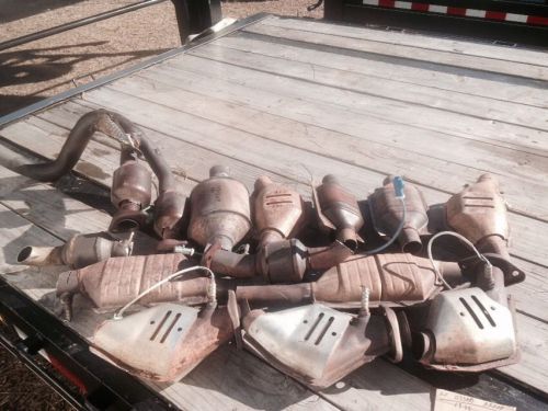 19 used catalytic converters for scrap recover for sale