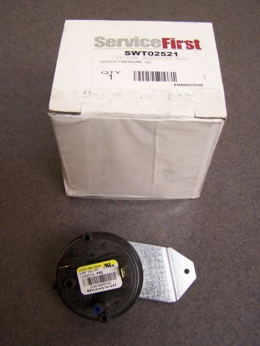Trane c341825p22 swt02521 pressure switch honeywell is20146-3354 .94&#034;wc for sale